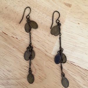 Dangle pierced earrings